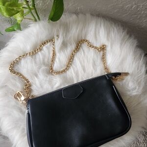 Elegant Black Leather Chain Bag